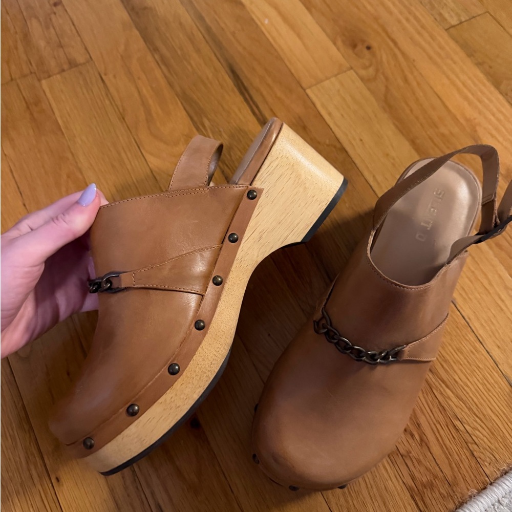 Women's Tan Leather Clogs - Picture 2 of 7